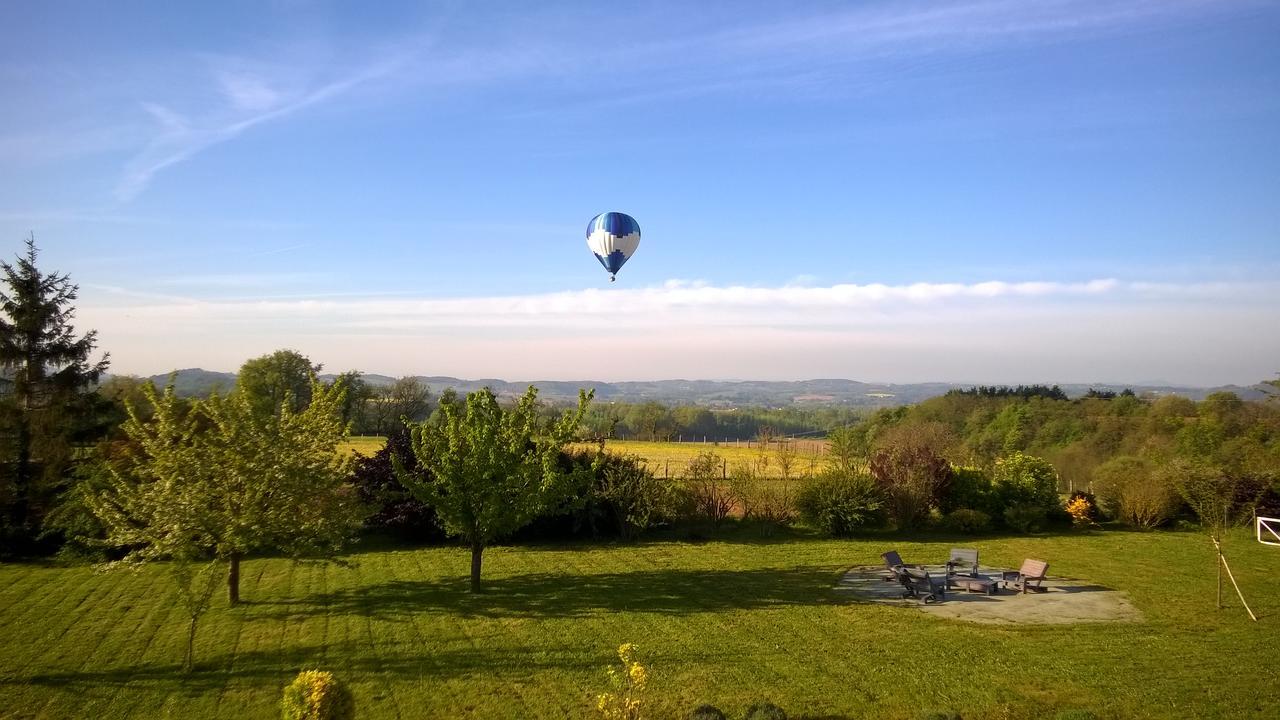 La Meridienne Des Collines La Motte-de-Galaure Bagian luar foto